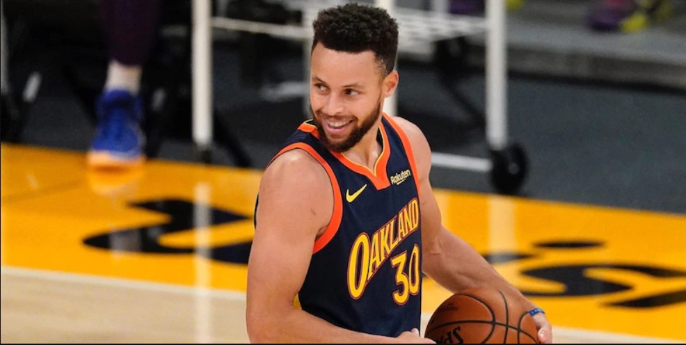 Stephen Curry Metaverse NFT Ayakkabı